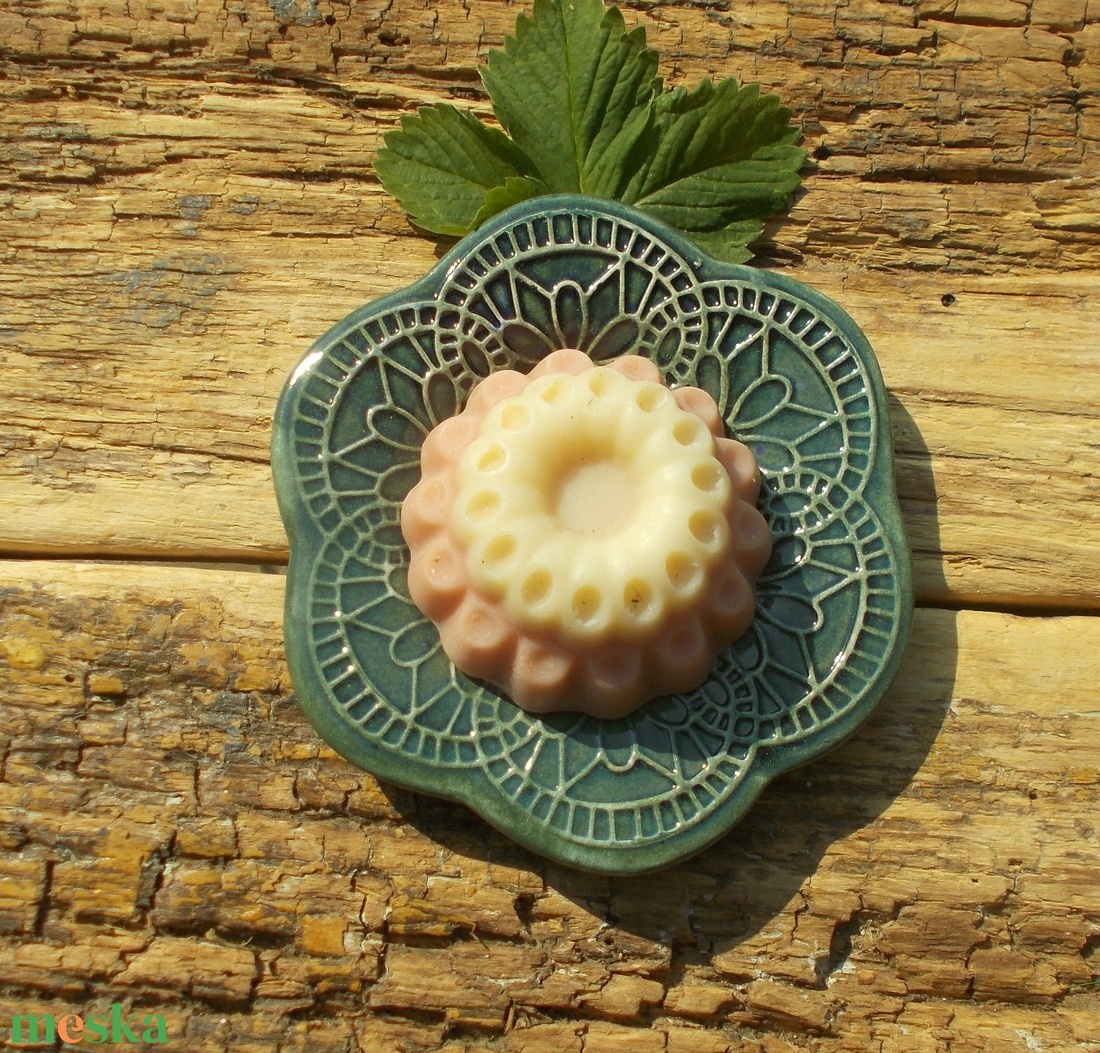 Tenyérnyi szappantartó - otthon & életmód - fürdőszoba - szappantartó - Meska.hu
