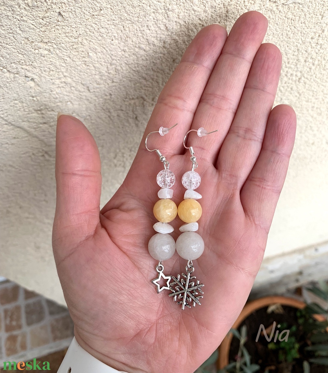 Csillagfény a hóesésben - ásványfülbevaló hópehely és csillag medálokkal - ékszer - fülbevaló - lógó fülbevaló - Meska.hu