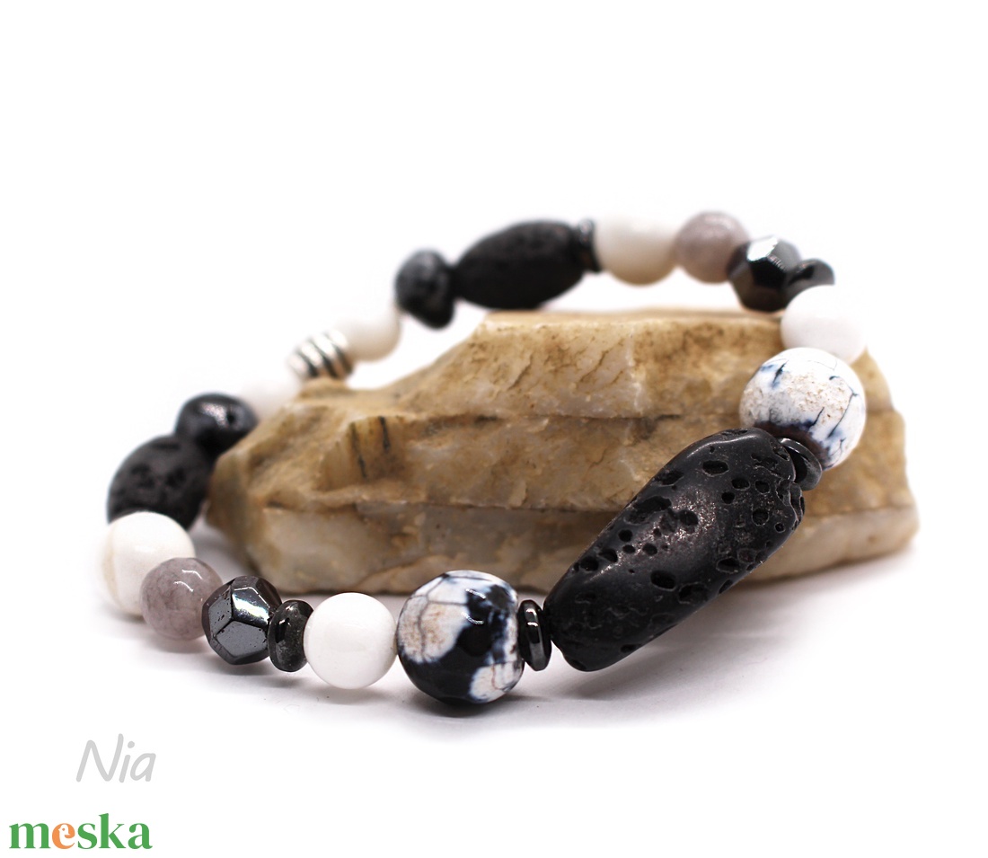 Viharfelhők - ásvány és lávakő karkötő - ékszer - karkötő - karkötő medállal - Meska.hu
