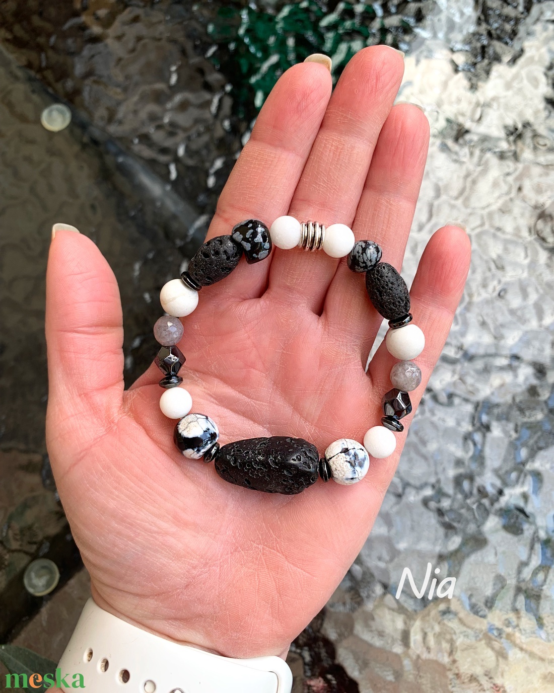 Viharfelhők - ásvány és lávakő karkötő - ékszer - karkötő - karkötő medállal - Meska.hu