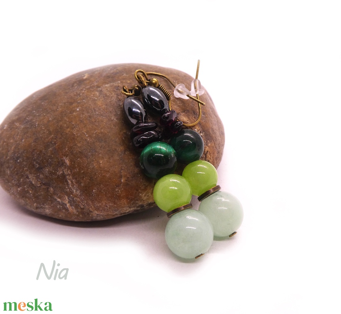 Smaragdváros - ásványfülbevaló - ékszer - fülbevaló - lógó fülbevaló - Meska.hu