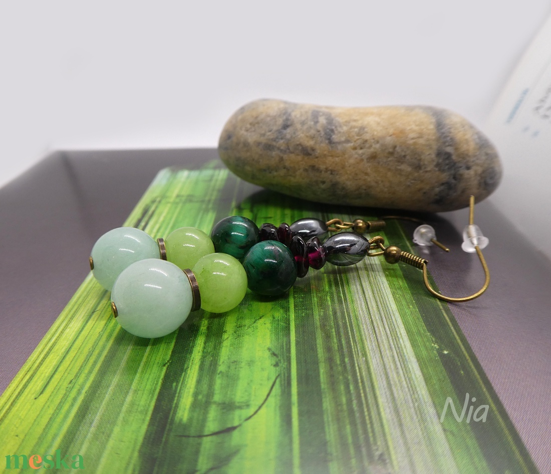 Smaragdváros - ásványfülbevaló - ékszer - fülbevaló - lógó fülbevaló - Meska.hu