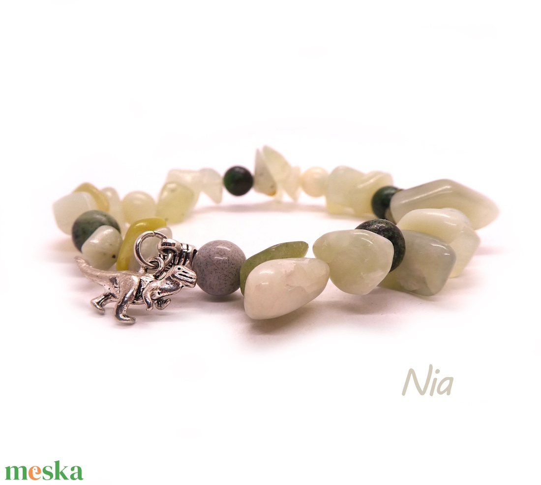 Jura - ásványkarkötő dínó medállal - ékszer - karkötő - karkötő medállal - Meska.hu