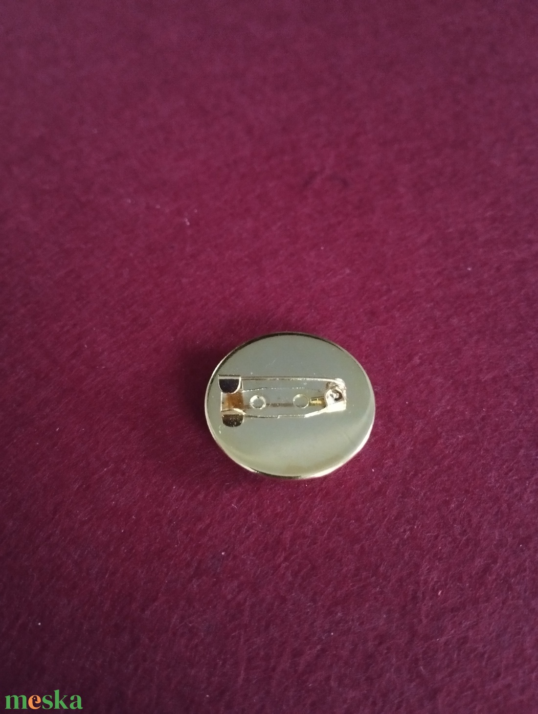 Kitűző levél mintával - ékszer - kitűző és bross - kitűző - Meska.hu Kitűző levél mintával - ékszer - kitűző és bross - kitűző - Meska.hu