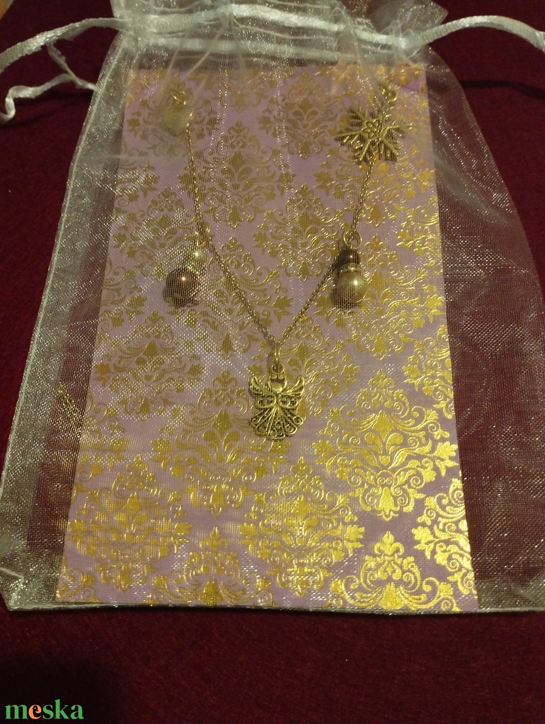 Angyal medálos karácsonyi nyaklánc hópihe és angyalszárny charmmal  - ékszer - nyaklánc - medál - Meska.hu Angyal medálos karácsonyi nyaklánc hópihe és angyalszárny charmmal  - ékszer - nyaklánc - medál - Meska.hu