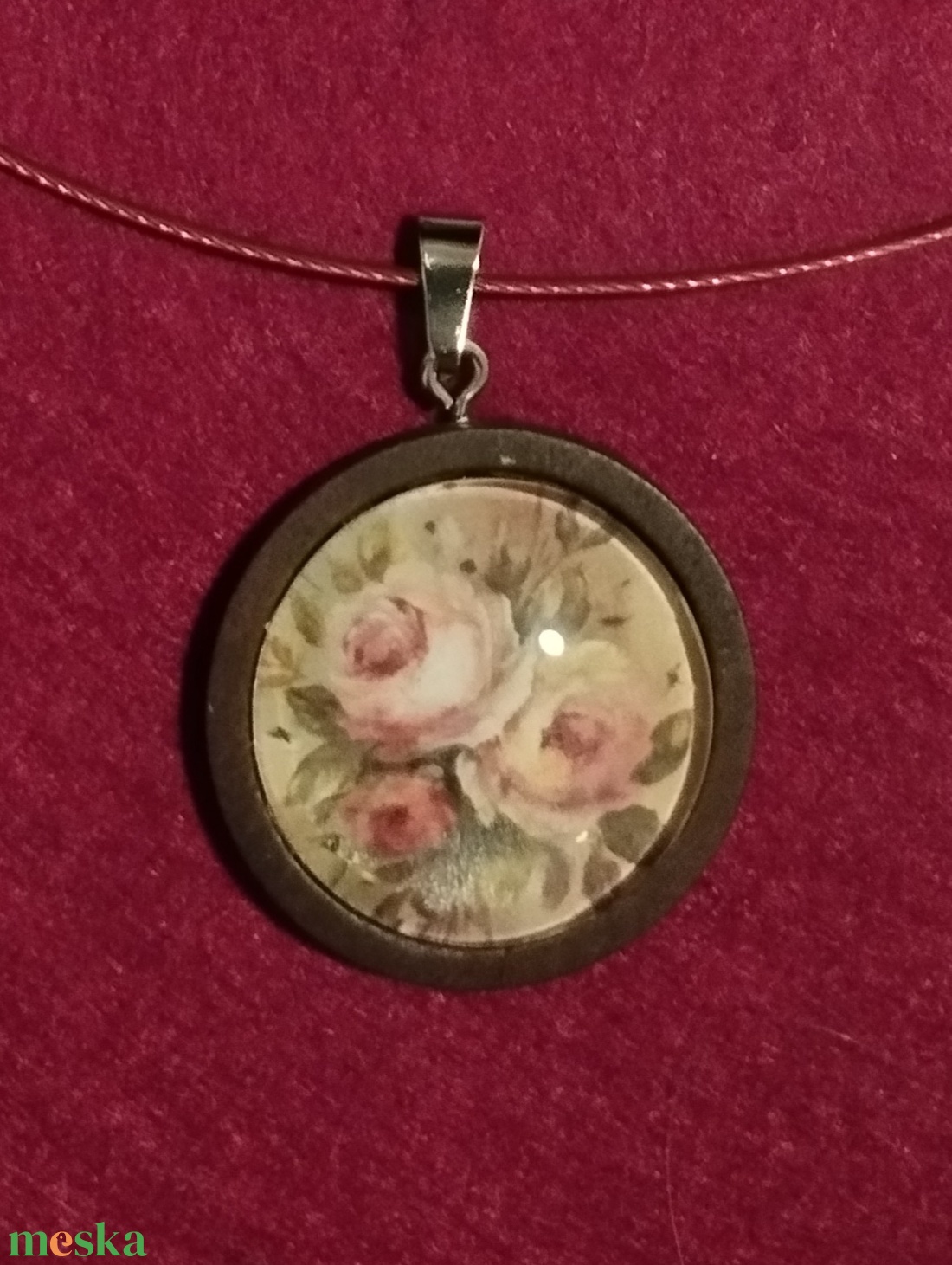 Vintage rózsa motívumú merev nyaklánc fülbevalóval  - ékszer - nyaklánc - medál - Meska.hu