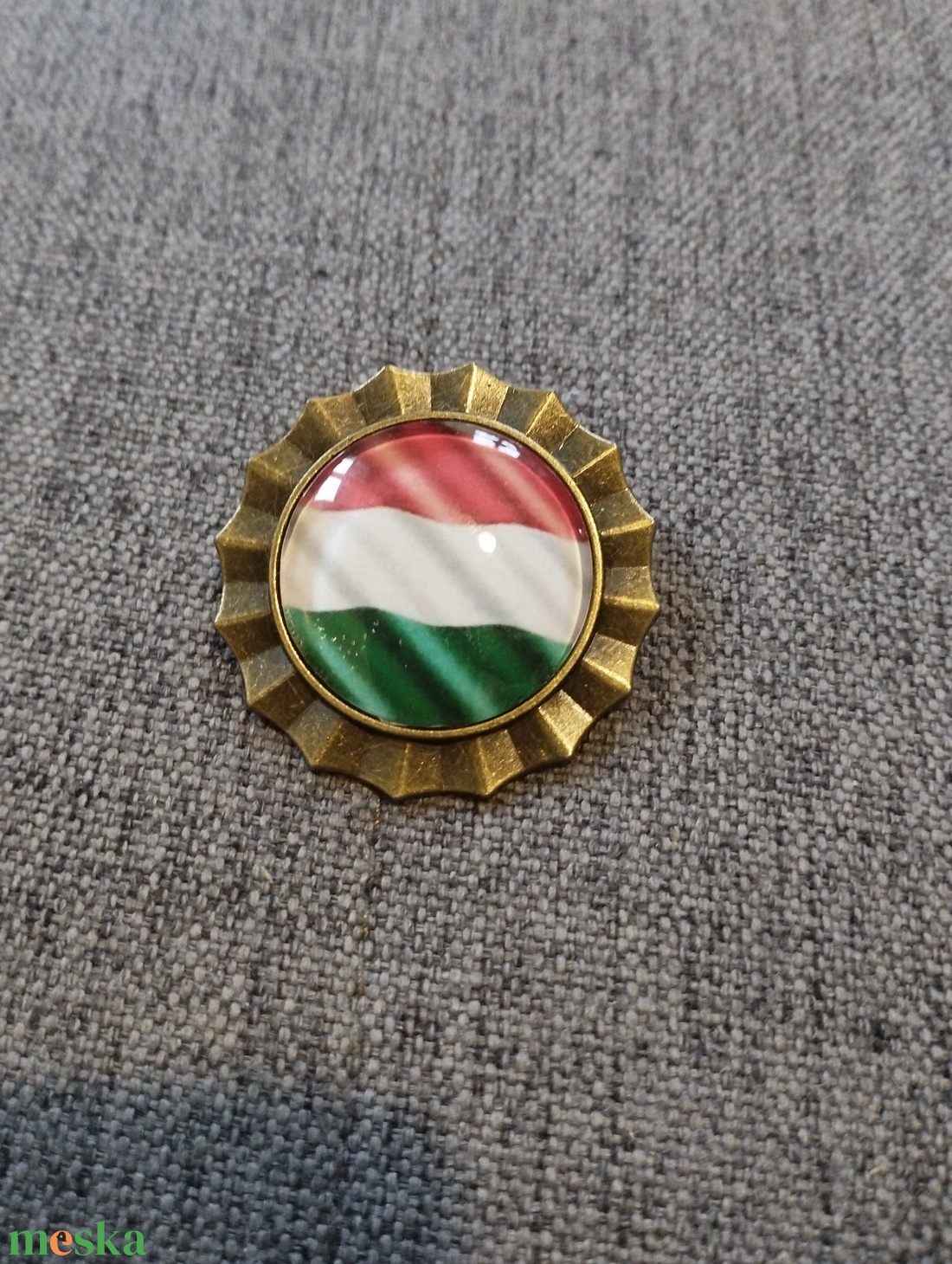 Kokárda kitűző  - ékszer - kitűző és bross - Meska.hu