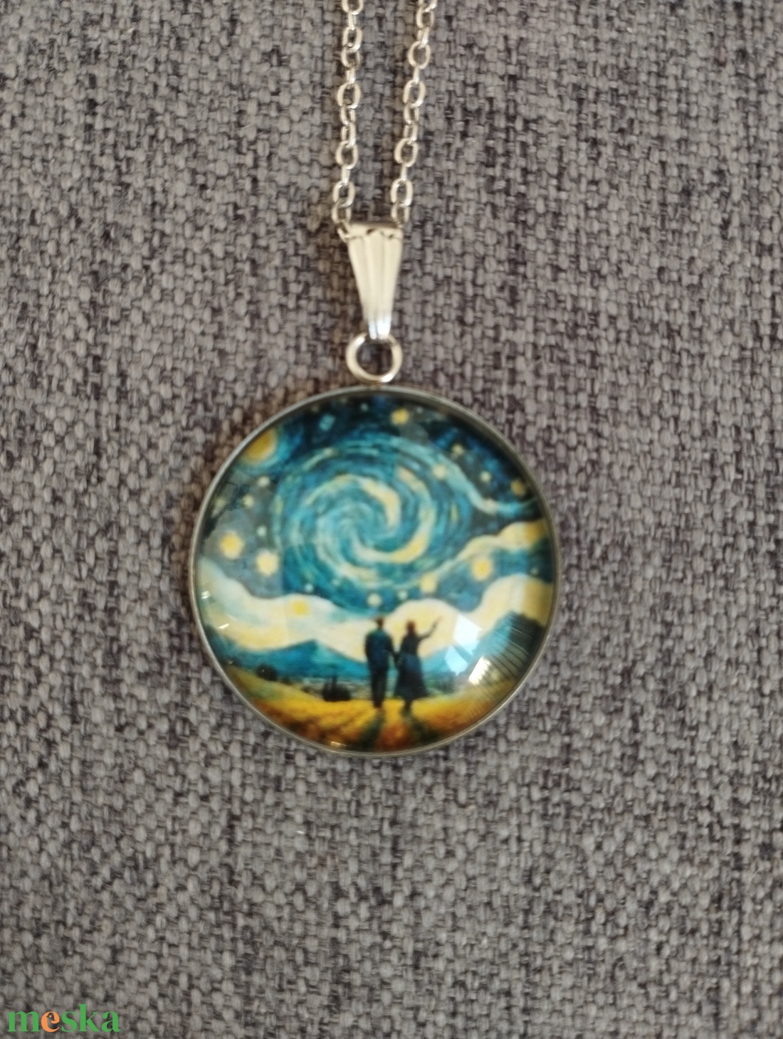 Üveg lencsés, orvosi acél nyaklánc Van Gogh motívummal - ékszer - nyaklánc - medálos nyaklánc - Meska.hu Üveg lencsés, orvosi acél nyaklánc Van Gogh motívummal - ékszer - nyaklánc - medálos nyaklánc - Meska.hu