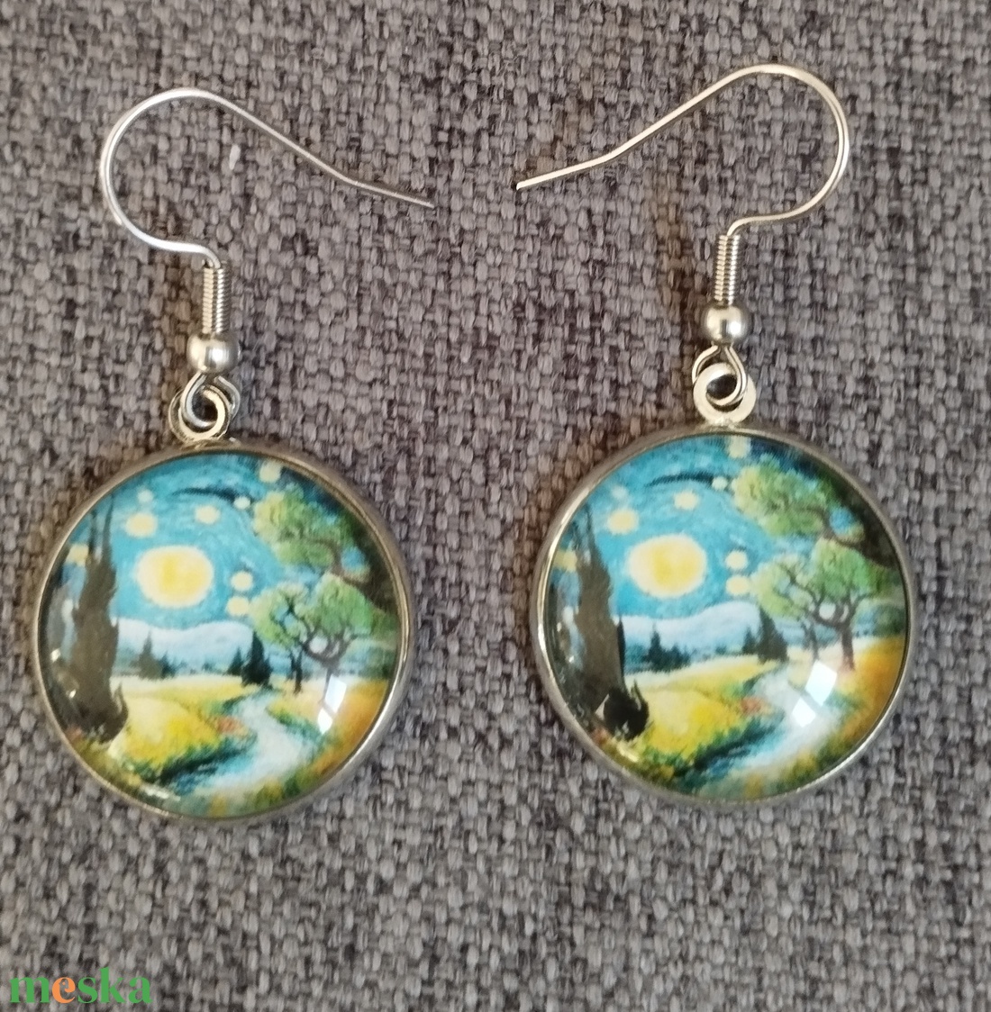 Van Gogh ihlette fülbevaló orvosi acél szerelékkel - ékszer - fülbevaló - lógós kerek fülbevaló - Meska.hu Van Gogh ihlette fülbevaló orvosi acél szerelékkel - ékszer - fülbevaló - lógós kerek fülbevaló - Meska.hu