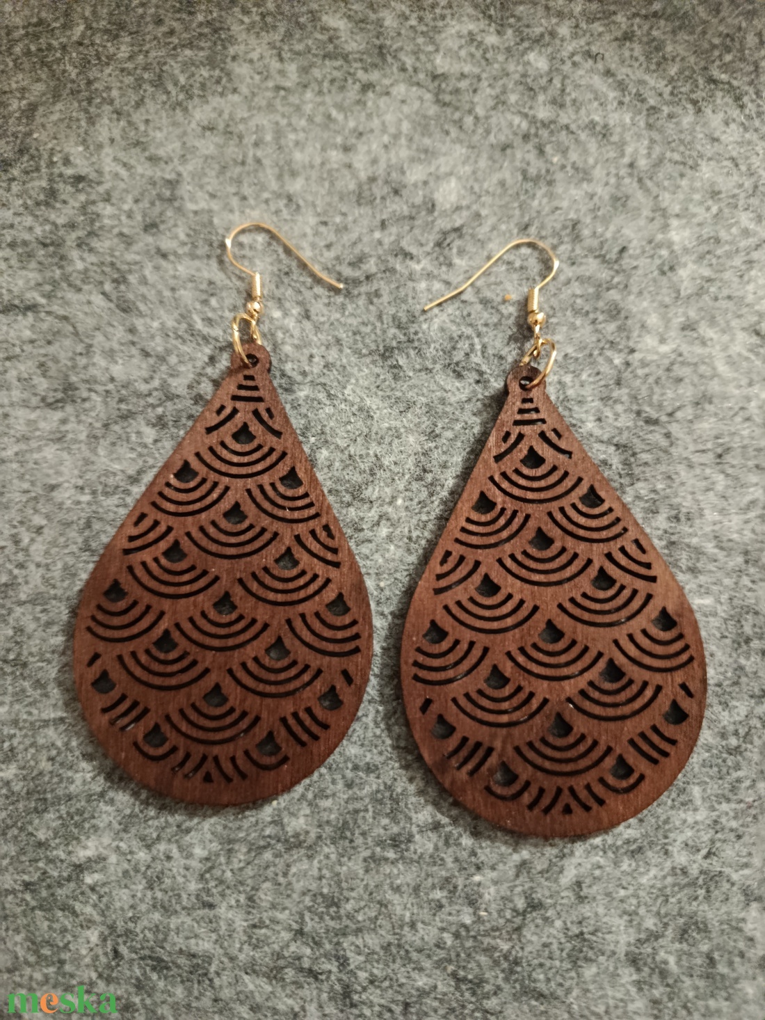 Sötétbarna fa fülbevaló  - ékszer - fülbevaló - lógó fülbevaló - Meska.hu