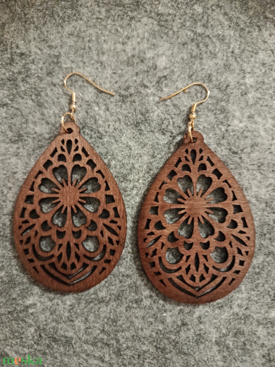 Sötétbarna fa fülbevaló  - ékszer - fülbevaló - lógó fülbevaló - Meska.hu