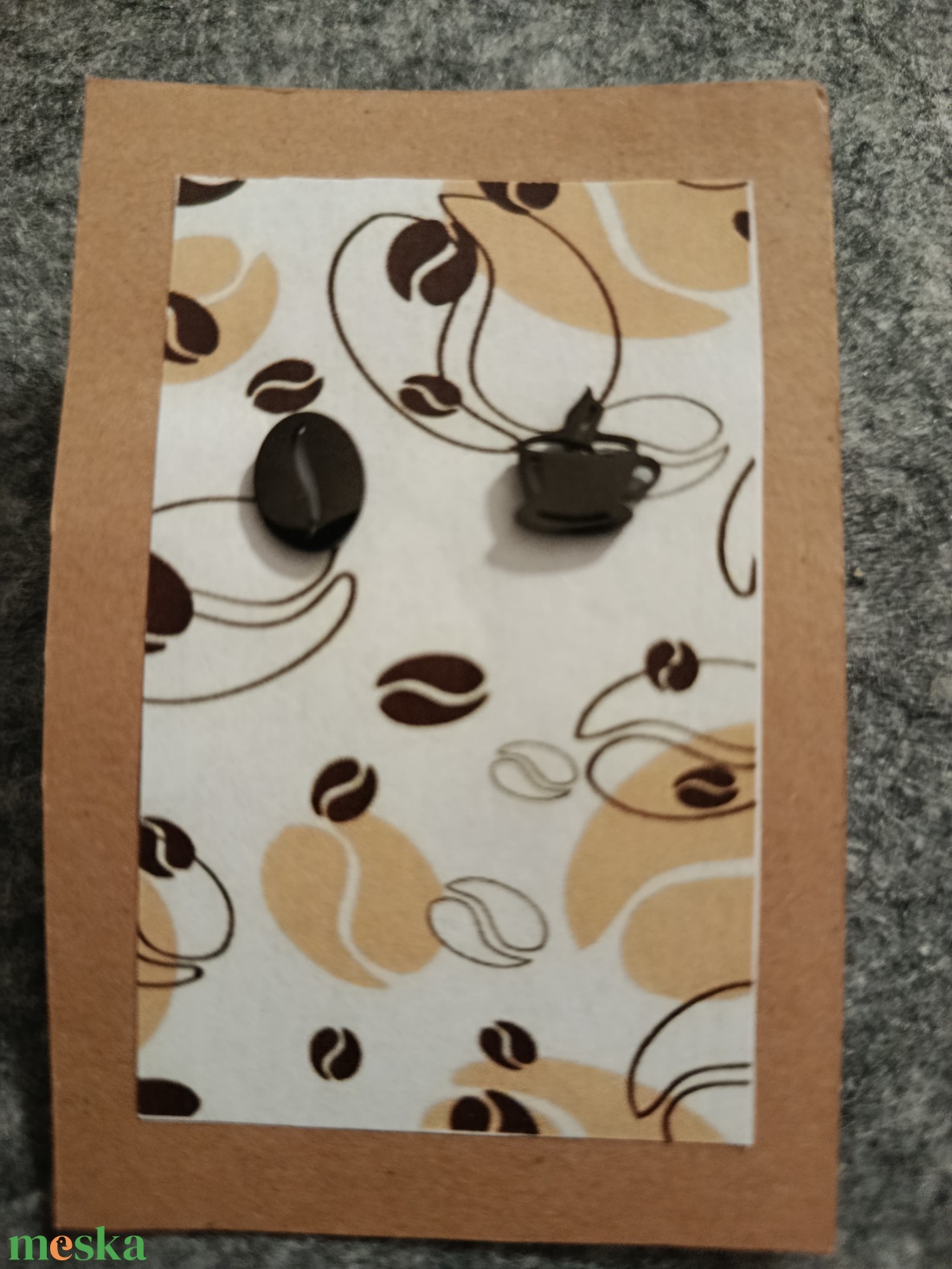 Kávé témájú orvosi acél fülbevaló  - ékszer - fülbevaló - lógó fülbevaló - Meska.hu