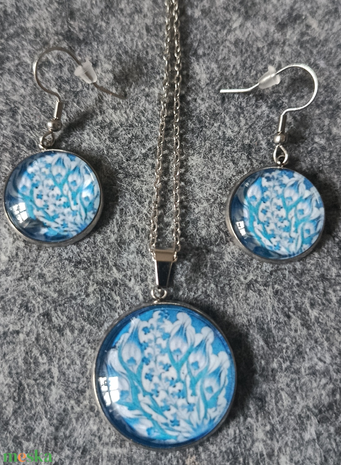 Üveg lencsés, orvosi acél nyaklánc és fülbevaló szett népi motívummal  - ékszer - nyaklánc - medálos nyaklánc - Meska.hu