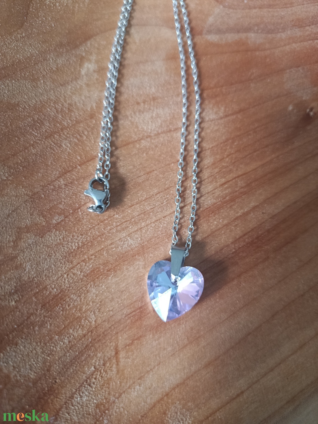  nyaklánc orvosi acél lánccal, rózsaszín csiszolt üveg szívvel  - ékszer - nyaklánc - medálos nyaklánc - Meska.hu