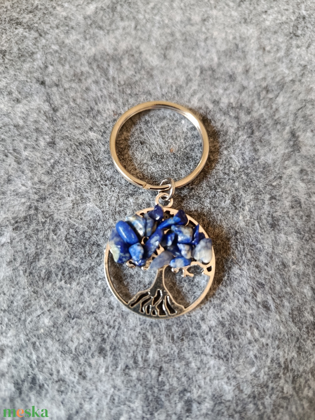 Kulcstartó életfa medál lápis lazurit ásvánnyal  - táska & tok - kulcstartó & táskadísz - kulcstartó - Meska.hu
