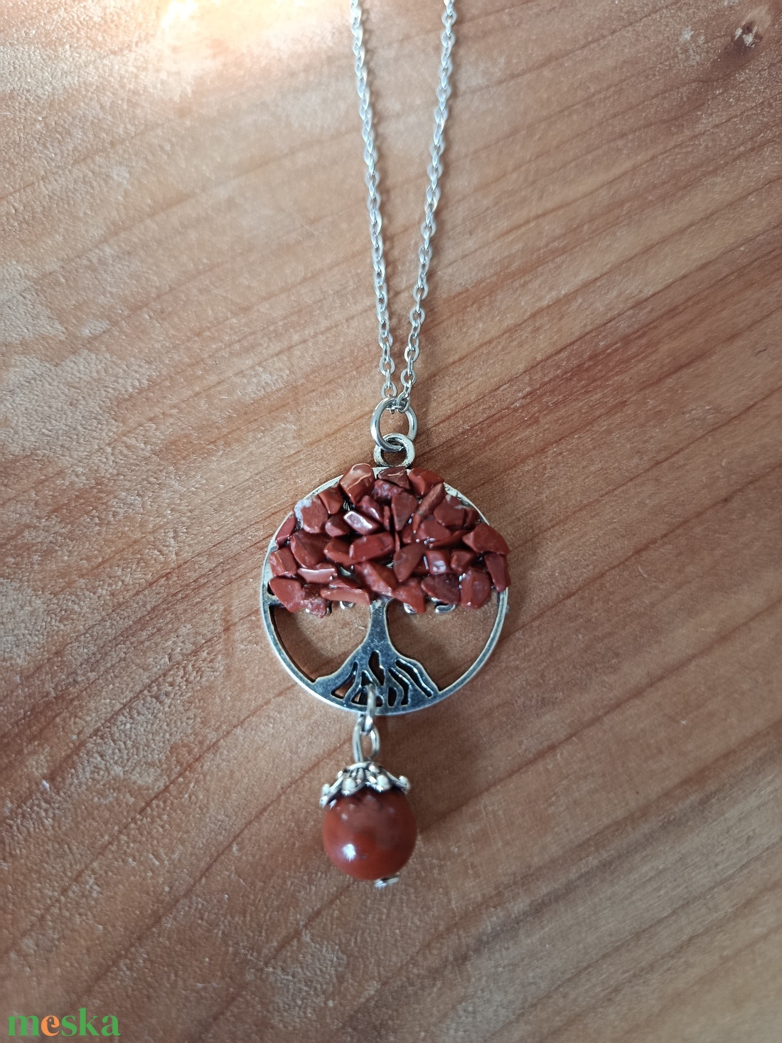 Életfa medál barna homokkő ásvánnyal orvosi acél lánccal  - ékszer - nyaklánc - medálos nyaklánc - Meska.hu