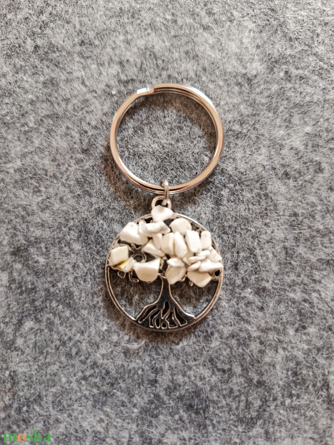 Kulcstartó életfa tejkvarc kristály ásvánnyal  - táska & tok - kulcstartó & táskadísz - kulcstartó - Meska.hu