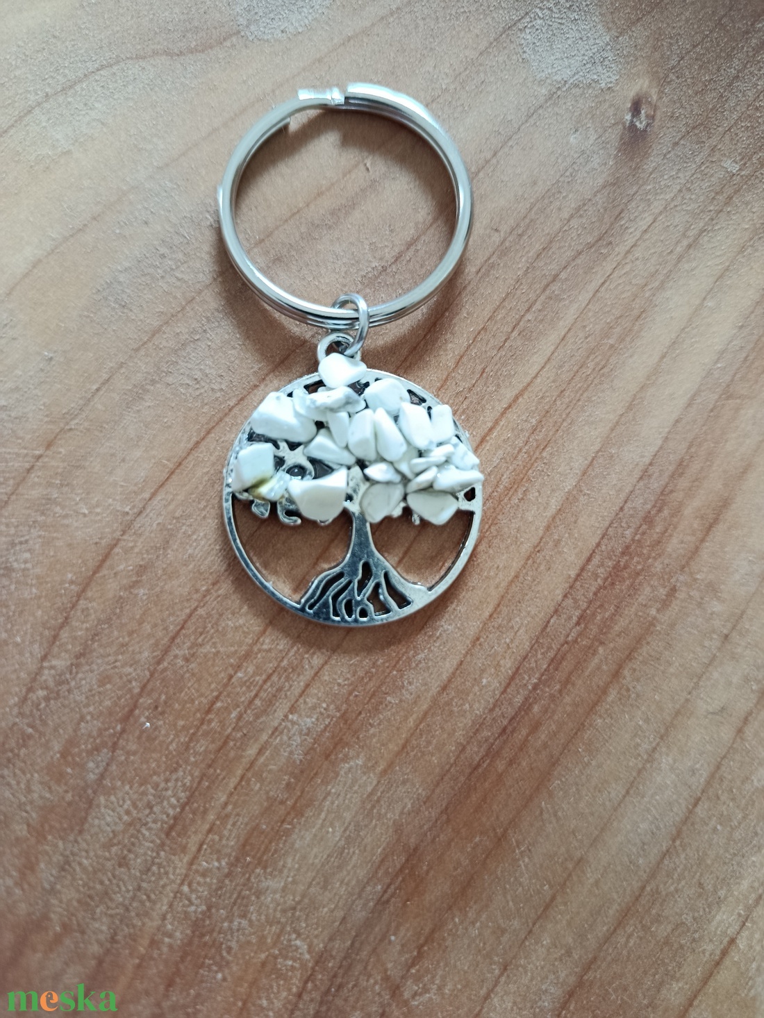 Kulcstartó életfa tejkvarc kristály ásvánnyal  - táska & tok - kulcstartó & táskadísz - kulcstartó - Meska.hu