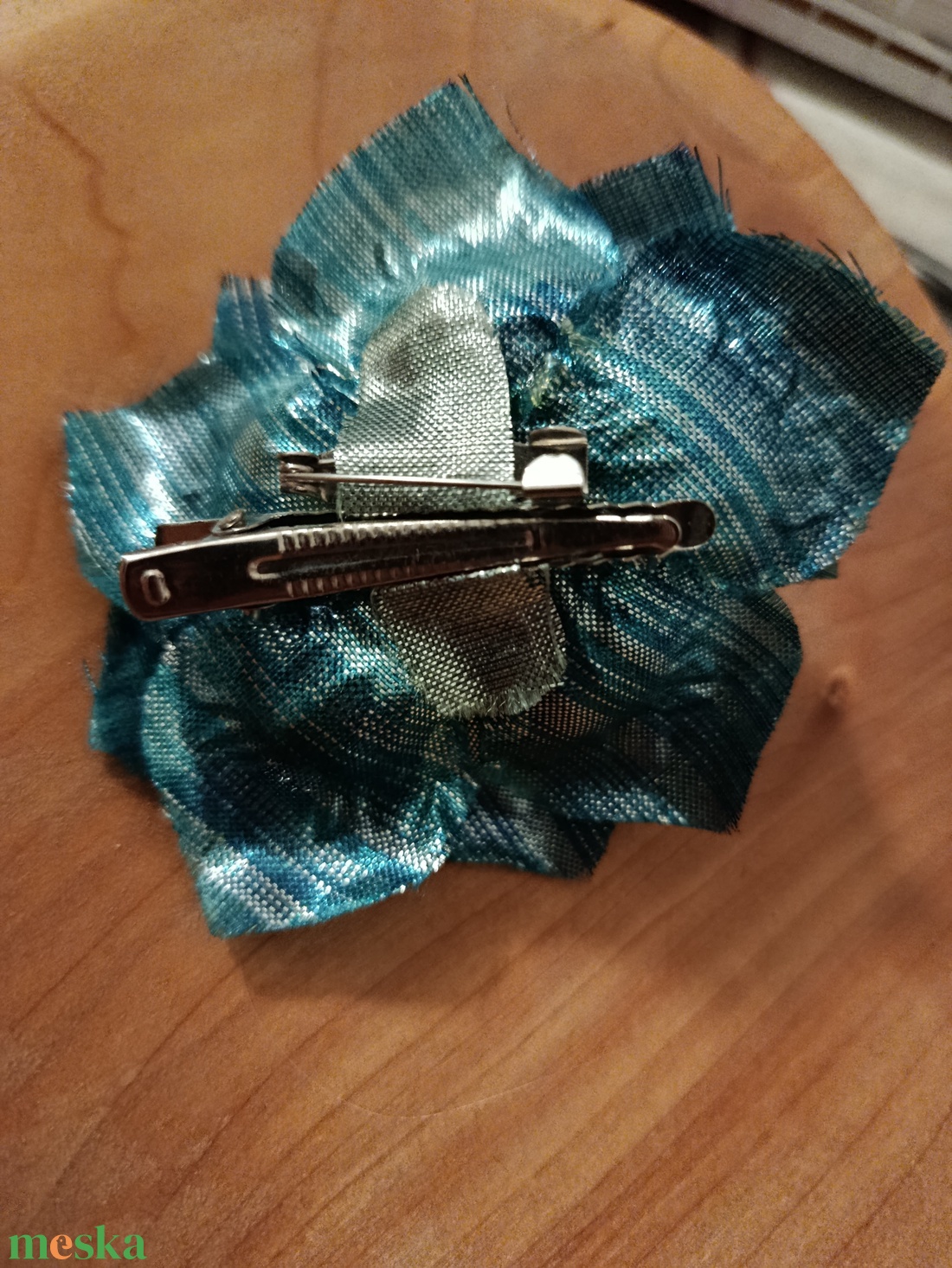 Rózsa kitűző  - ékszer - kitűző és bross - Meska.hu