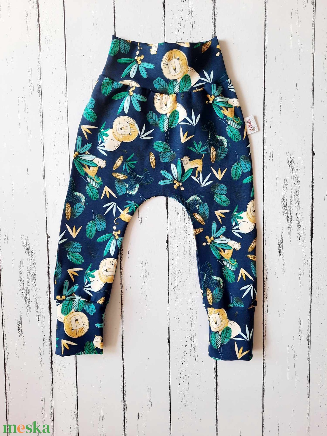 Oroszlános leggings/ pamut jersey nadrág (80) - ruha & divat - babaruha & gyerekruha - nadrág - Meska.hu Oroszlános leggings/ pamut jersey nadrág (80) - ruha & divat - babaruha & gyerekruha - nadrág - Meska.hu
