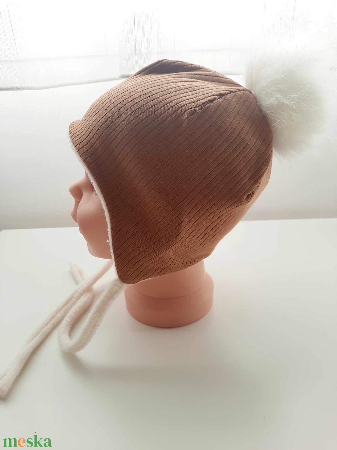 Barna pomponos téli sapka (41-42 cm) - ruha & divat - babaruha & gyerekruha - babasapka - Meska.hu Barna pomponos téli sapka (41-42 cm) - ruha & divat - babaruha & gyerekruha - babasapka - Meska.hu