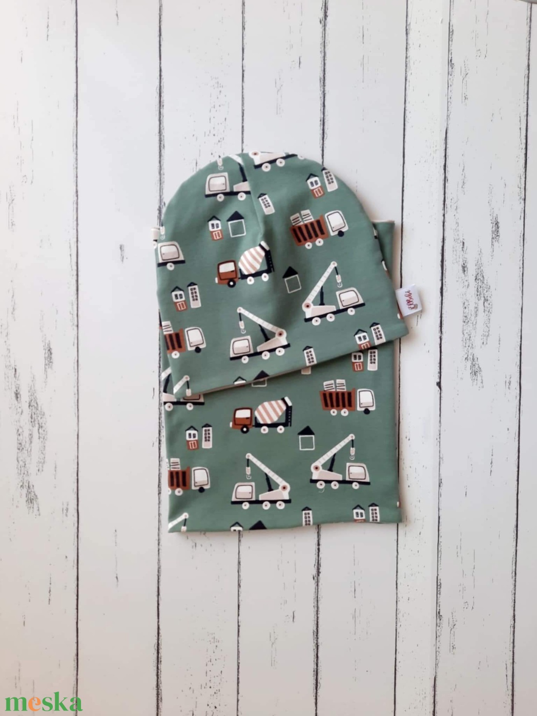 Darusautó és betonkeverős sapka-sál szett (50-52 cm) - ruha & divat - gyerekruha - Meska.hu