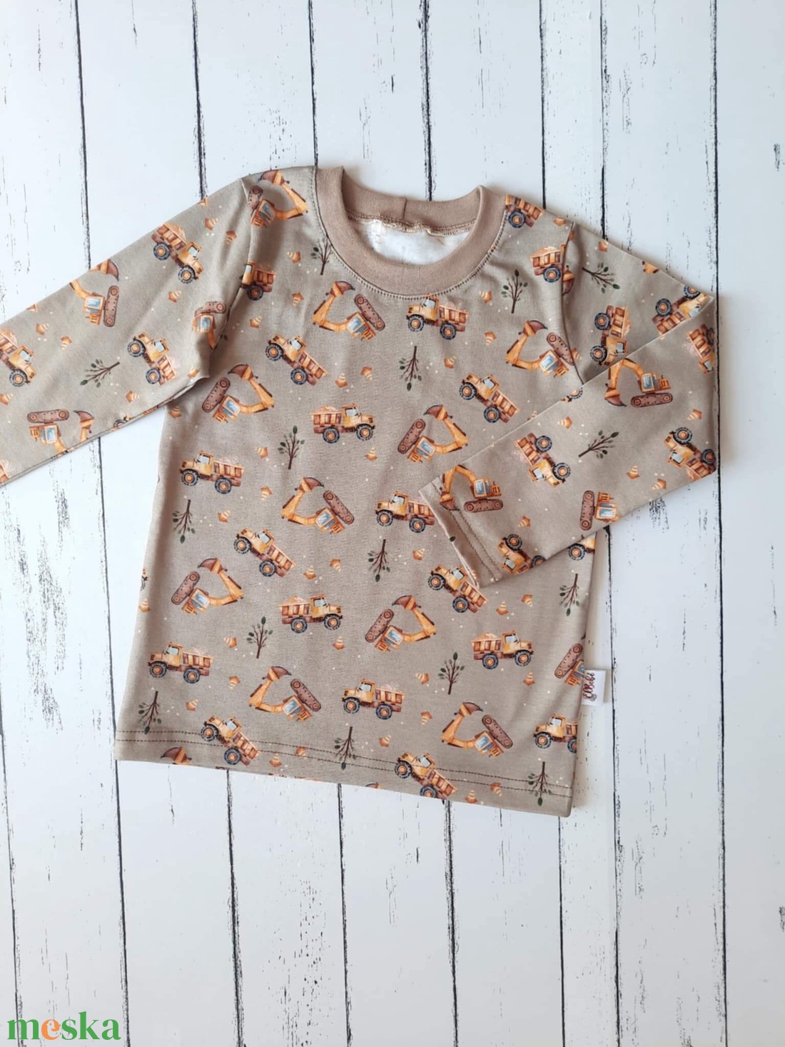 Munkagépes hosszú ujjú felső (92-es) - ruha & divat - babaruha & gyerekruha - póló - Meska.hu