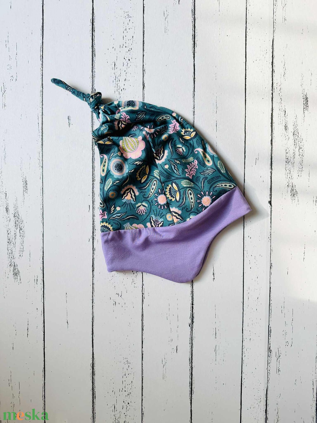 Virágos fülvédős sapka (50-52 cm) - ruha & divat - babaruha & gyerekruha - babasapka - Meska.hu