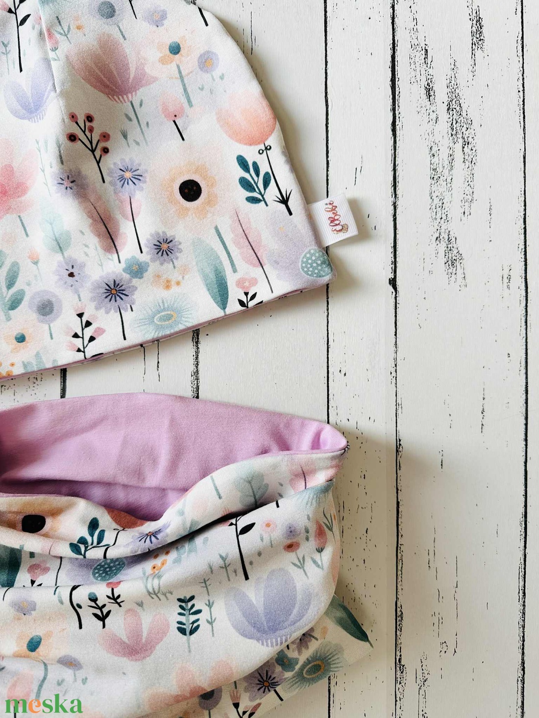 Virágos sapka-sál szett (48-50 cm) - ruha & divat - babaruha & gyerekruha - babasapka - Meska.hu