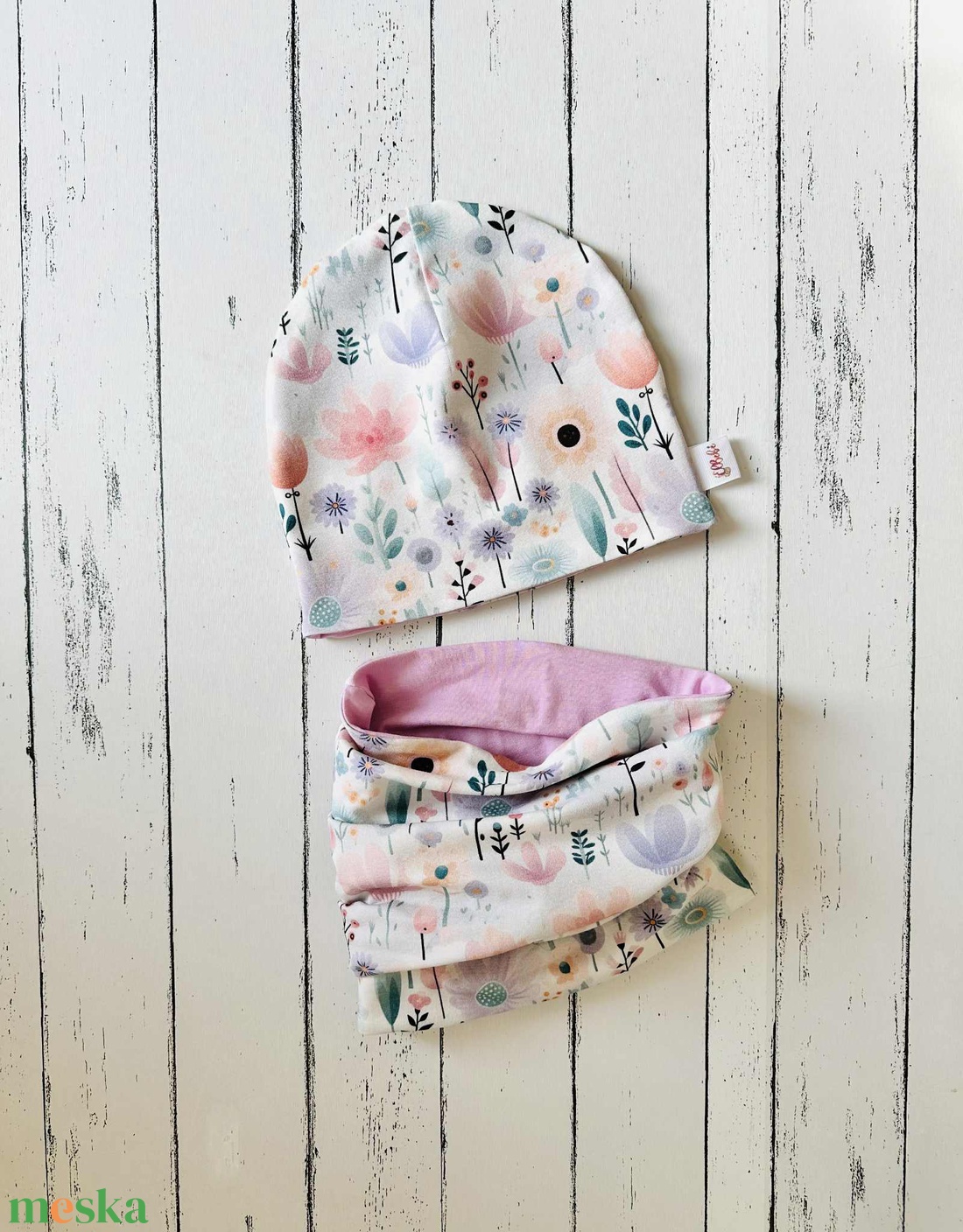 Virágos sapka-sál szett (48-50 cm) - ruha & divat - babaruha & gyerekruha - babasapka - Meska.hu