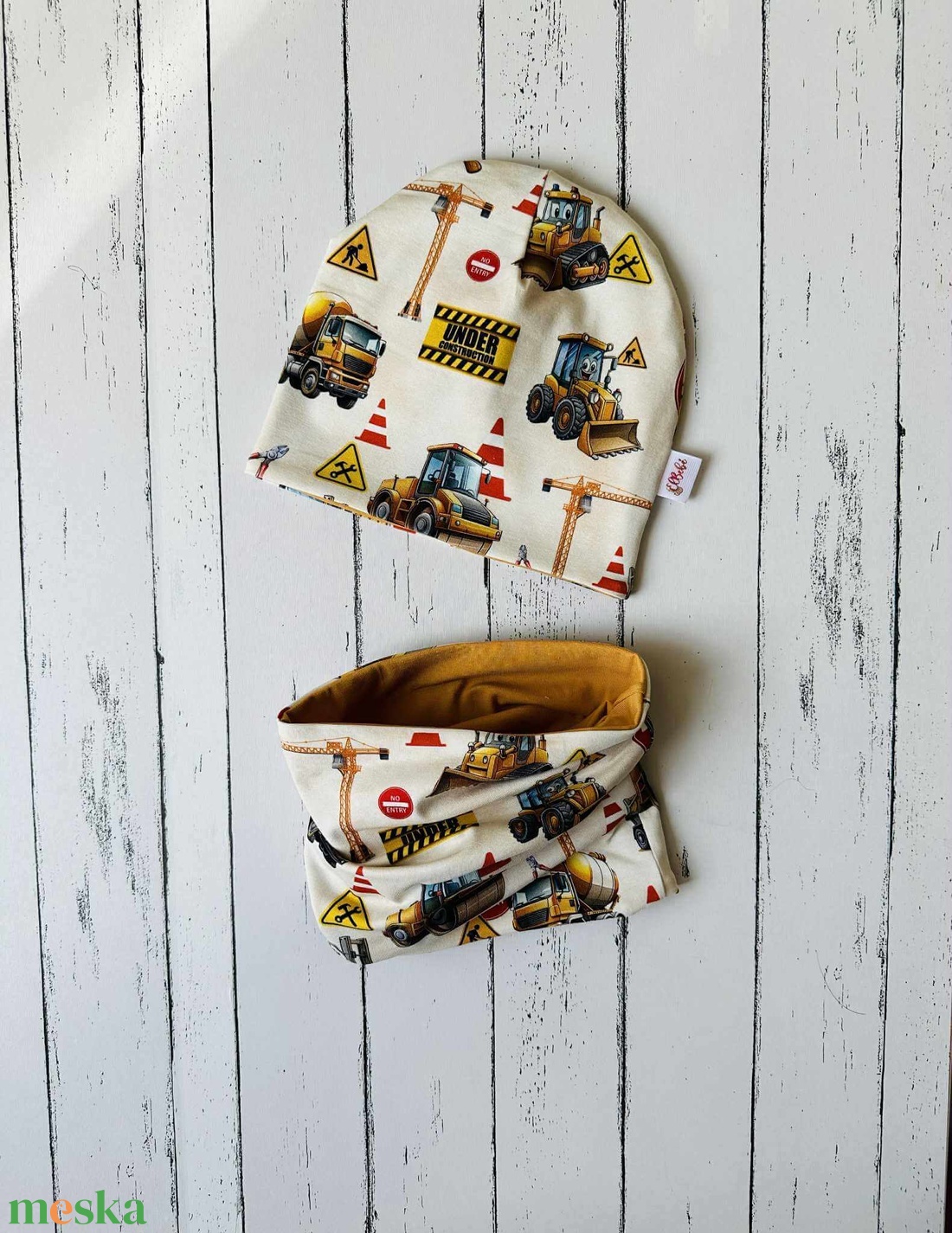 Munkagépes darus sapka-sál szett (48-50 cm) - baba - mama - babaruházat - babasapka - Meska.hu