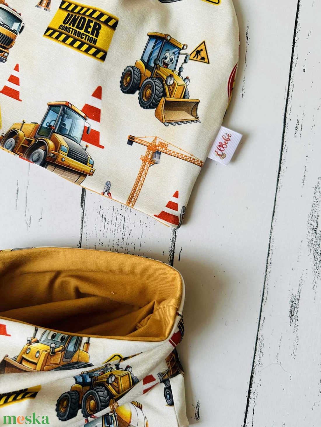 Munkagépes darus sapka-sál szett (48-50 cm) - baba - mama - babaruházat - babasapka - Meska.hu