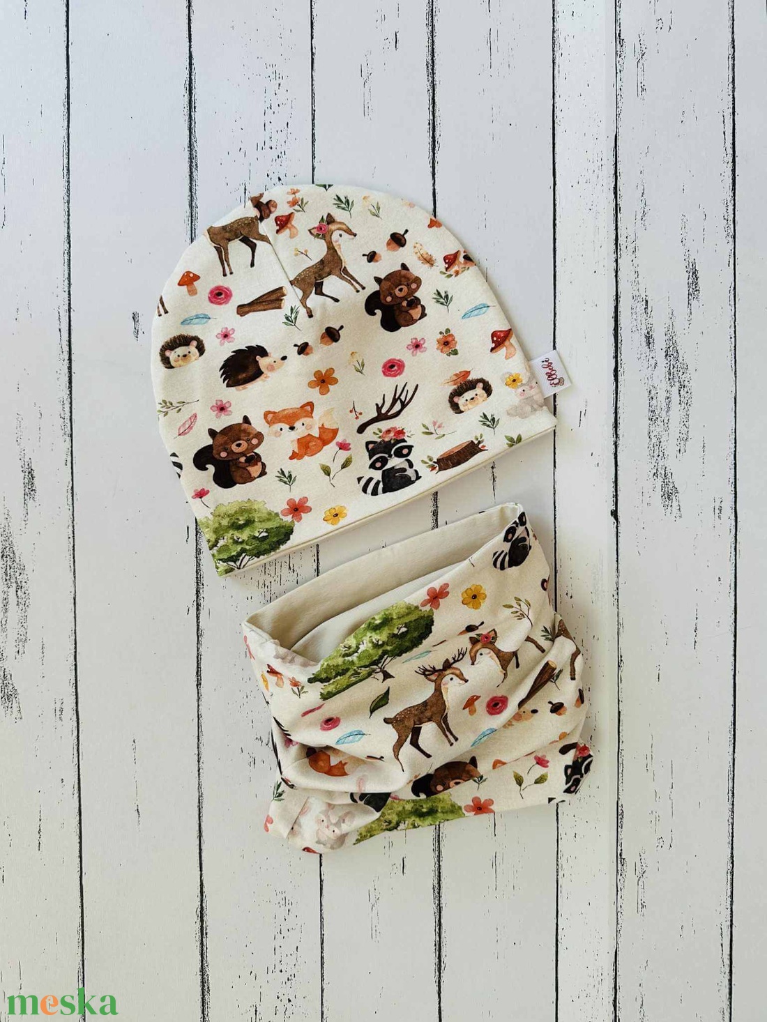 Erdei állatos sapka-sál szett (50-52) - ruha & divat - sál, sapka, kendő - sapka & sál szett - Meska.hu