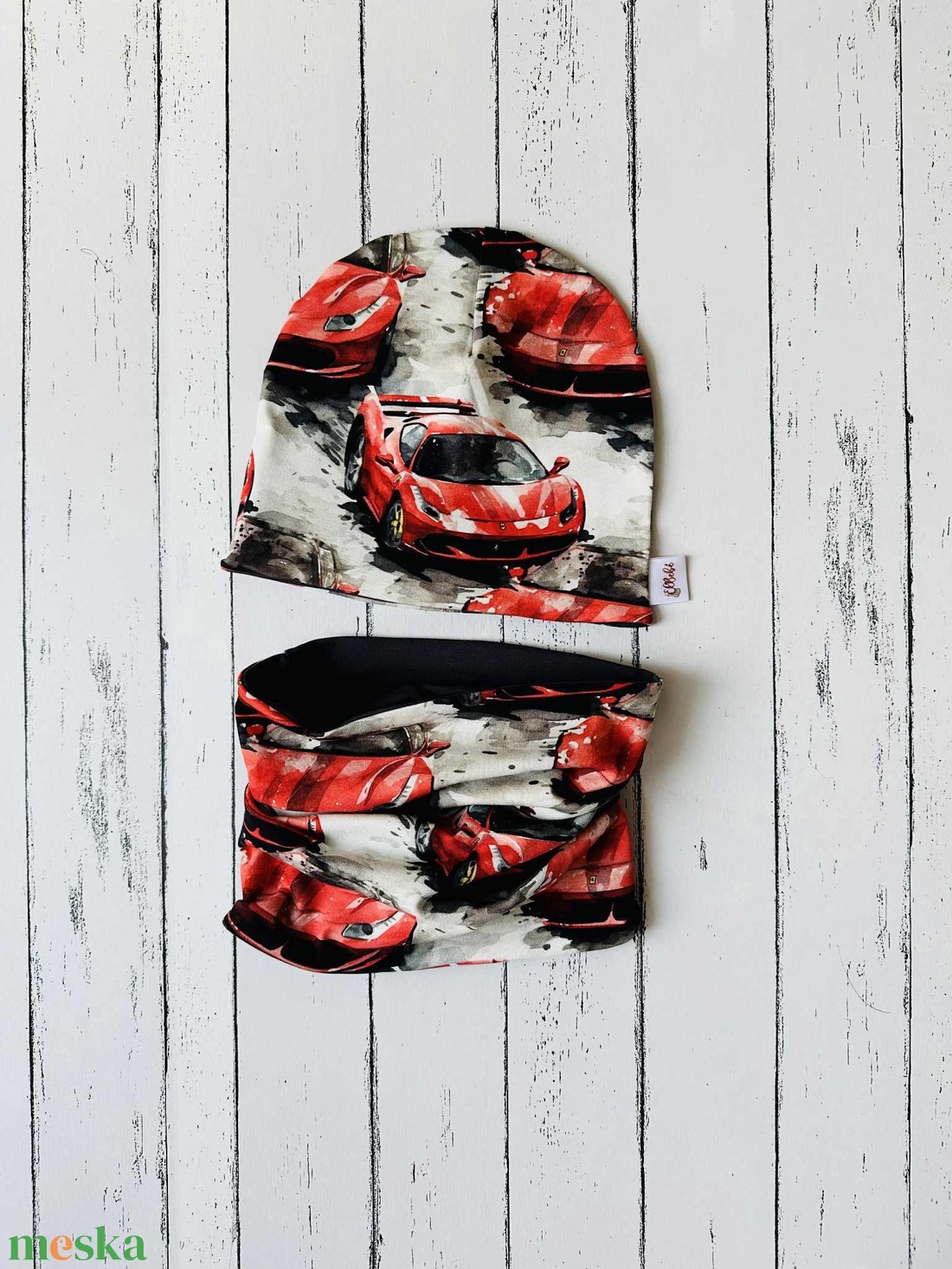 Piros sportautós sapka-sál szett (50-52) - ruha & divat - sál, sapka, kendő - sapka & sál szett - Meska.hu