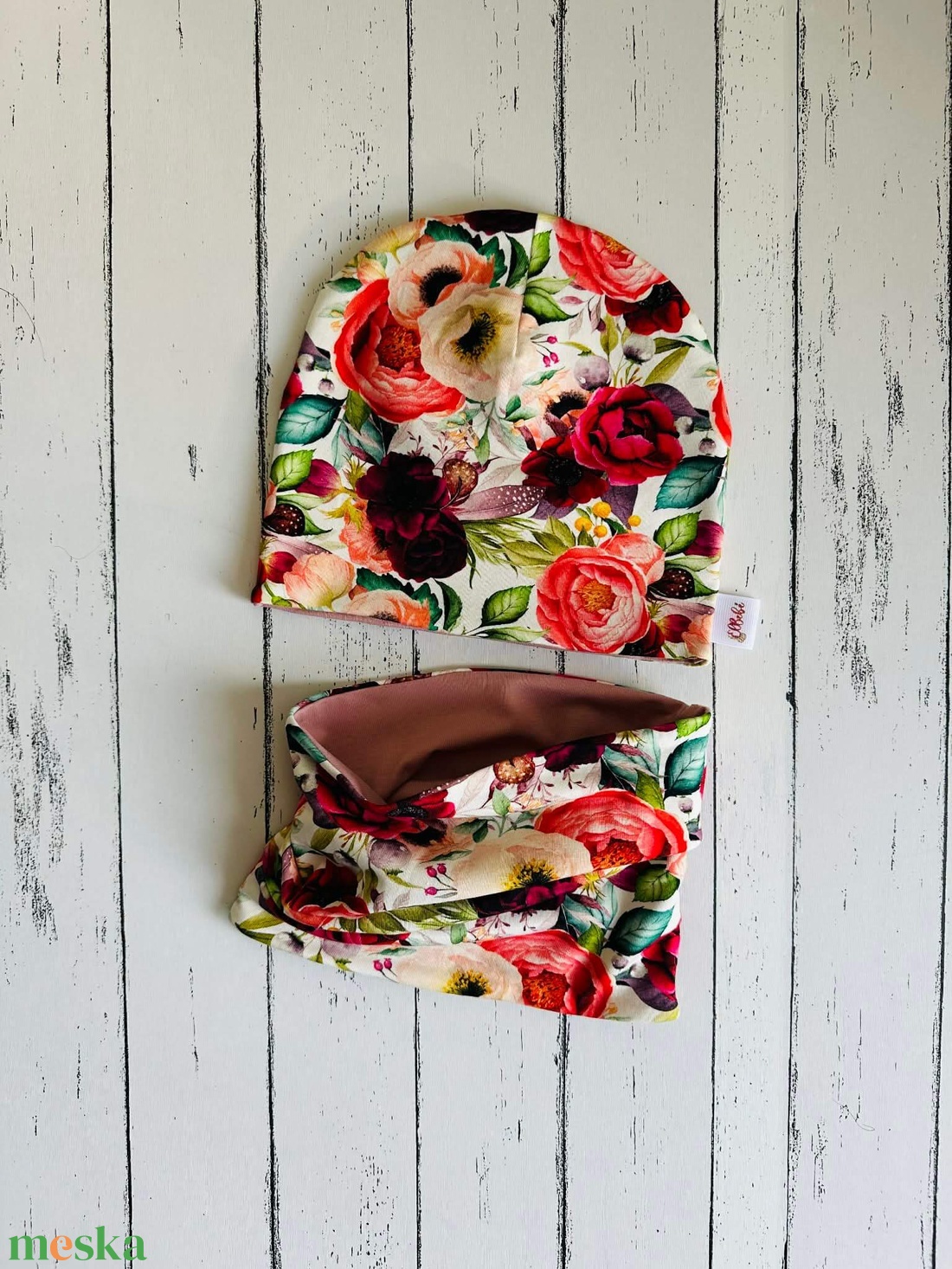 Rózsás virágos sapka-sál szett (50-52) - ruha & divat - sál, sapka, kendő - sapka & sál szett - Meska.hu