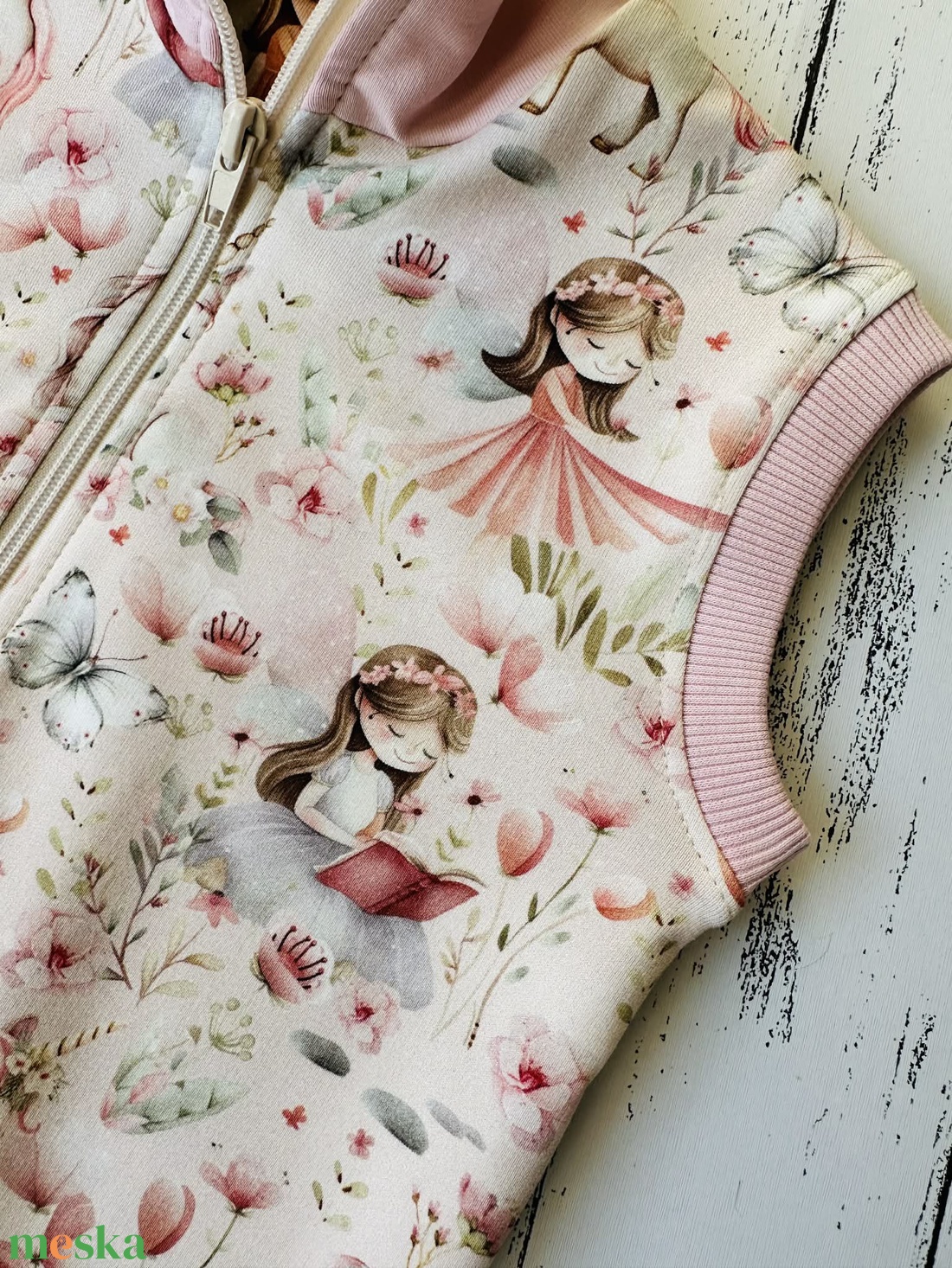 Unikornisos mellény 98as - baba - mama - babaruházat - baba mellény - Meska.hu