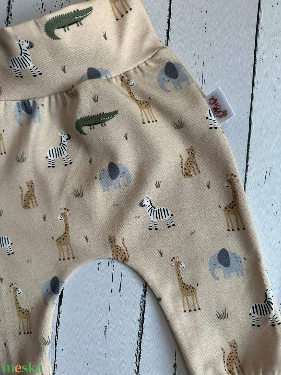 Vadállatos bézs leggings (80) - ruha & divat - gyerekruha - nadrág - Meska.hu