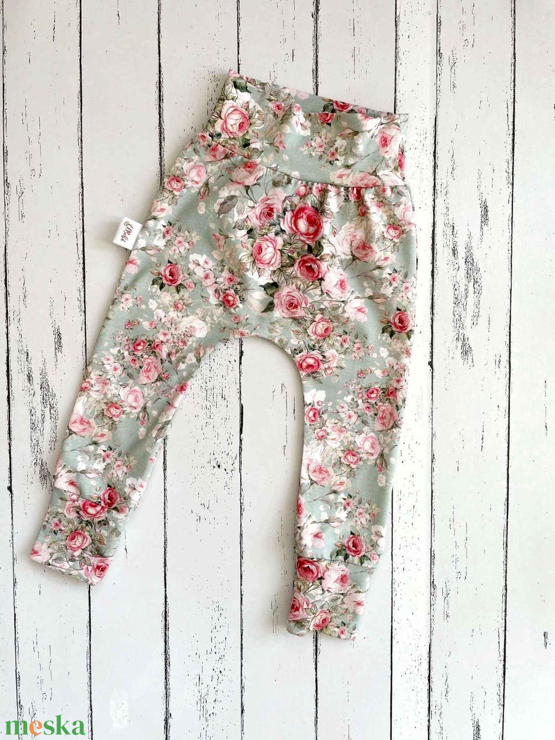 Rózsás pamut jersey nadrág/leggings (80) - baba - mama - babaruházat - baba nadrág - Meska.hu