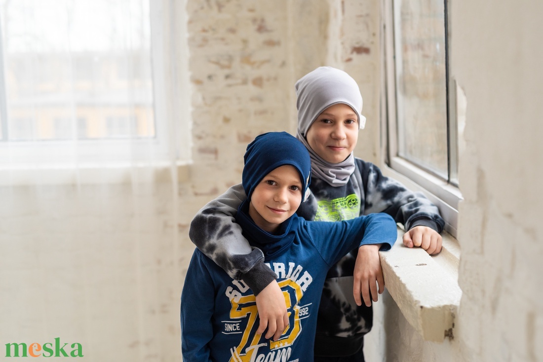 Markolós traktoros sapka-sál szett (48-50 cm) - baba - mama - babaruházat - babasapka - Meska.hu
