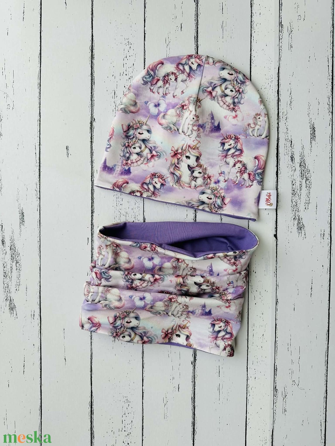 Unikornisos lila sapka-sál szett (50-52) - ruha & divat - sál, sapka, kendő - sapka & sál szett - Meska.hu