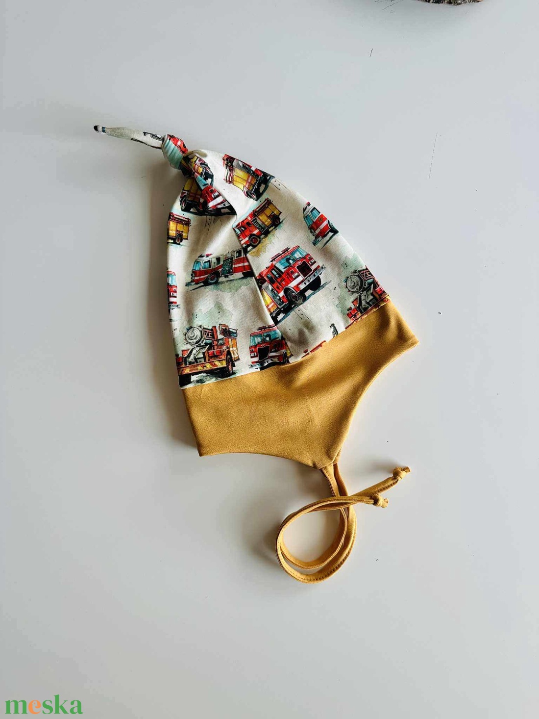 Tűzoltóautós fülvédős sapka (48-49 cm) - baba - mama - babaruházat - babasapka - Meska.hu