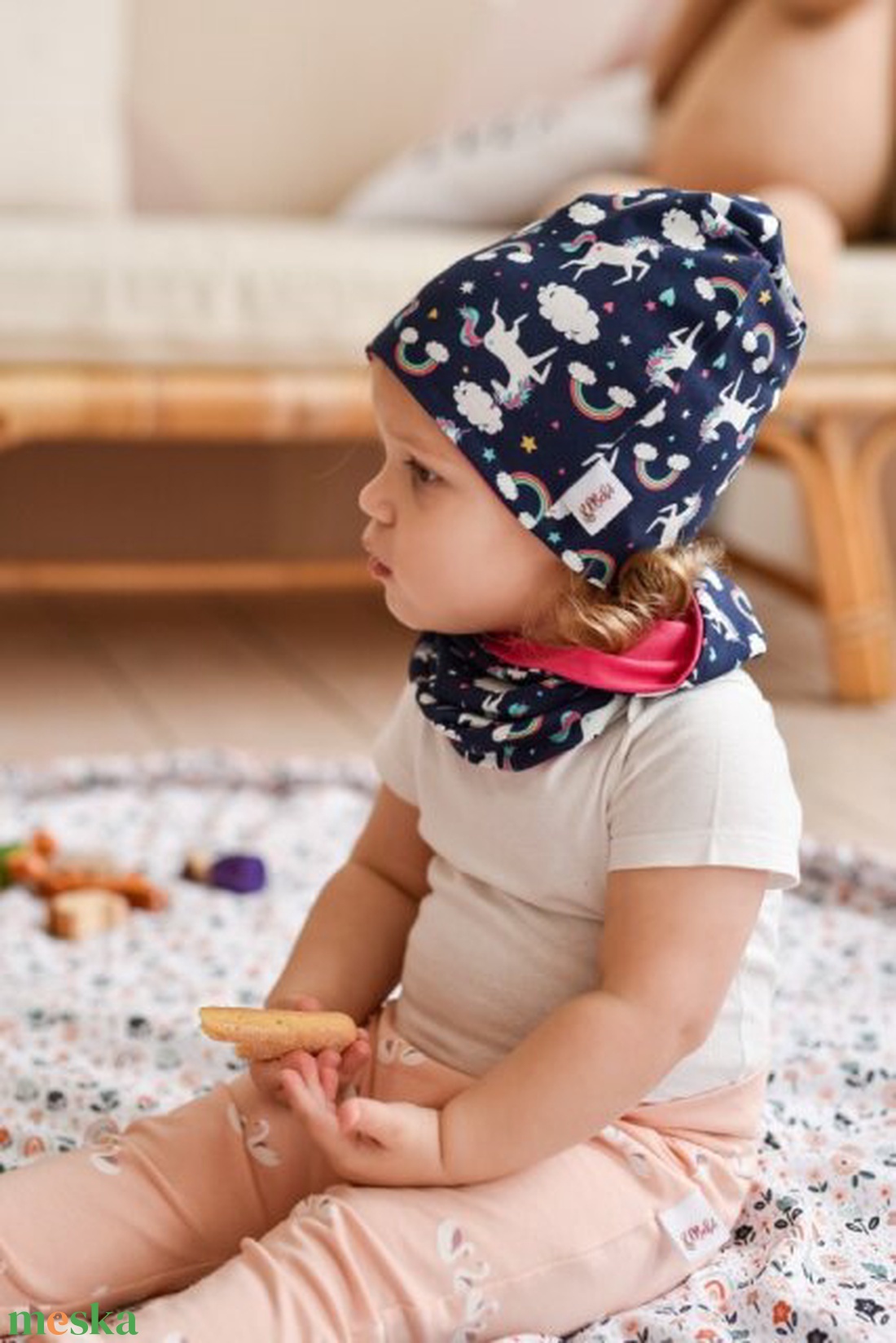 Szivecskés sapka-sál szett (48-50 cm) - baba - mama - babaruházat - babasapka - Meska.hu