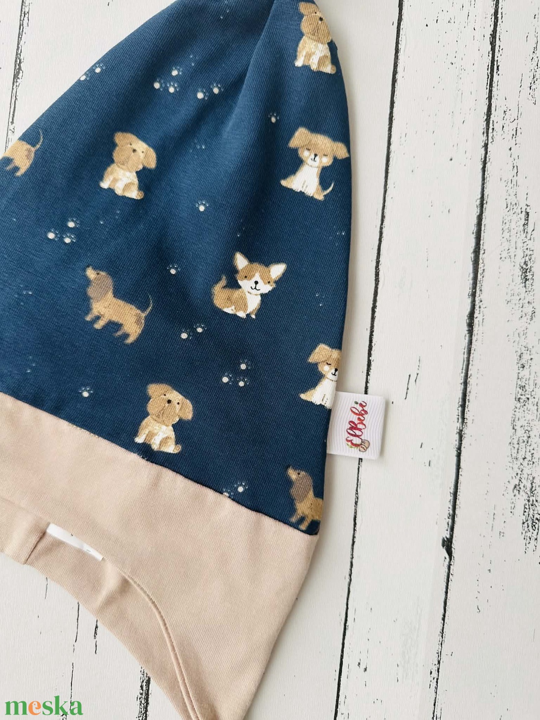 Kék alapon kutyusos fülvédős sapka (45-47 cm) - baba - mama - babaruházat - babasapka - Meska.hu