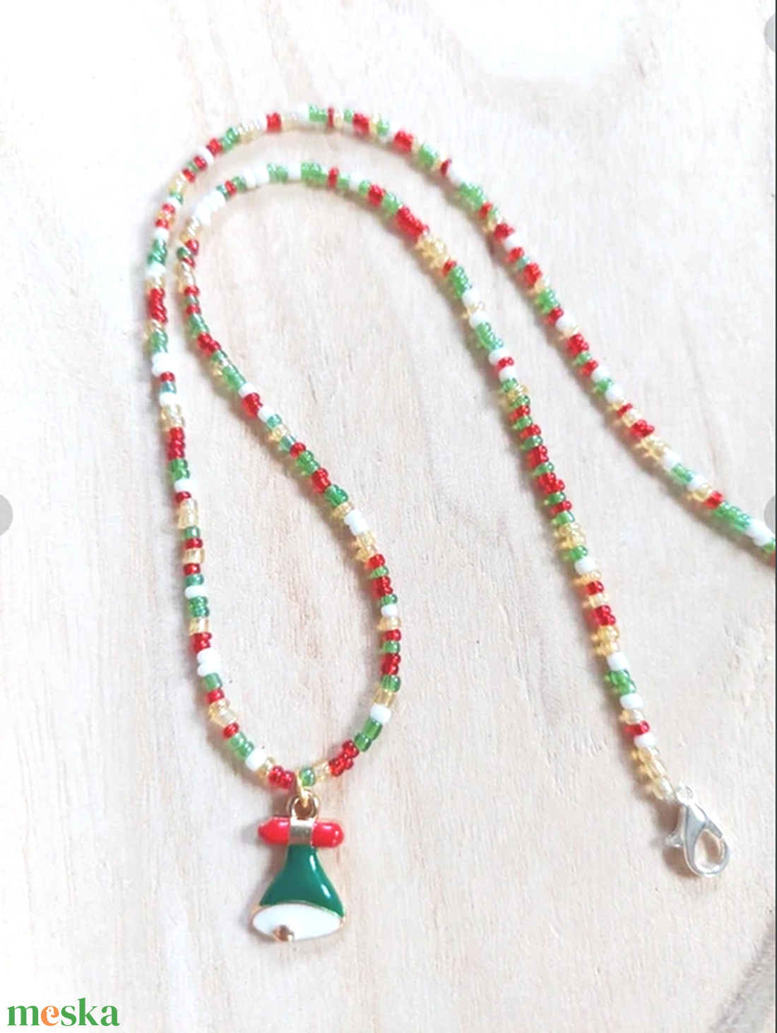 Karácsonyi hangulatú nyaklánc - ékszer - nyaklánc - gyöngyös nyaklánc - Meska.hu
