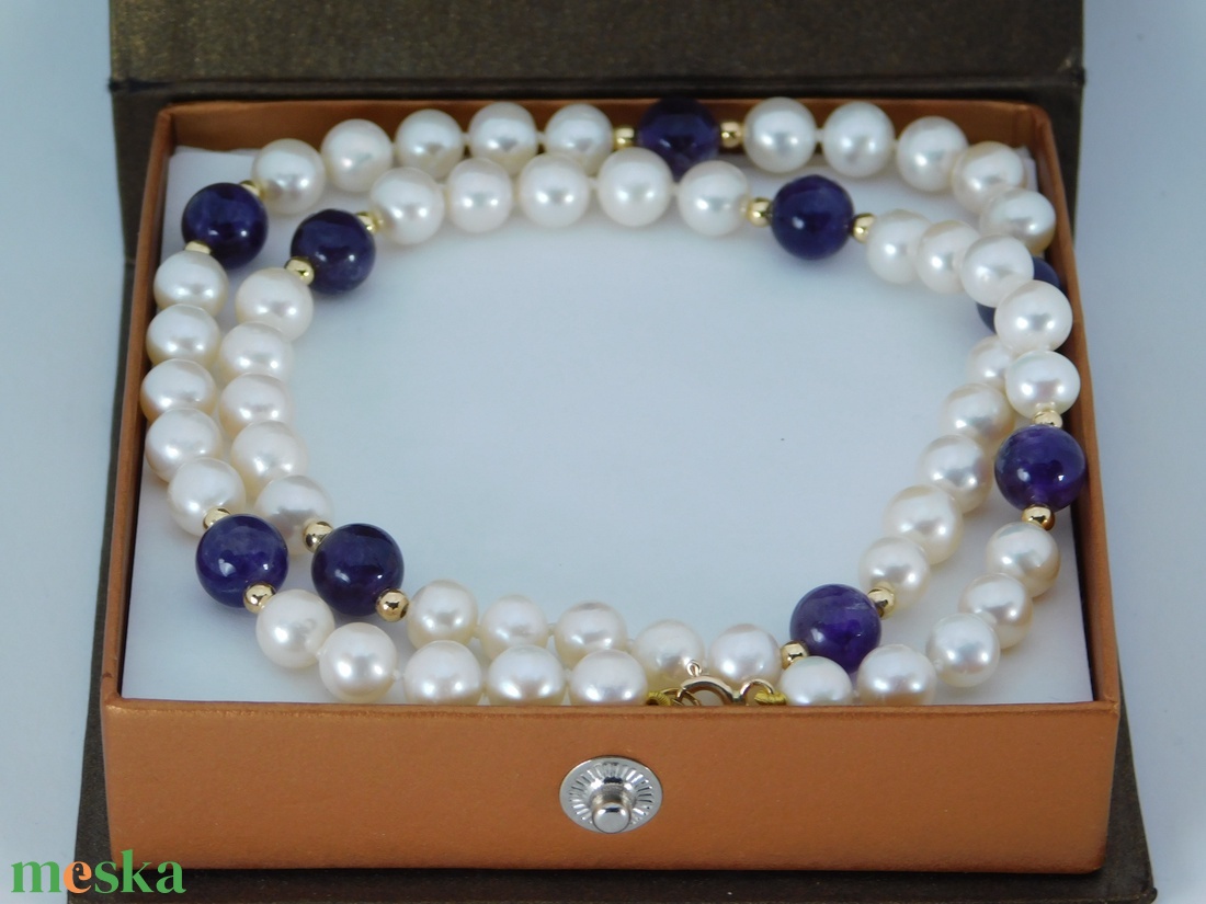 14 K Arany Édesvízi Tenyésztett Gyöngy Nyaklánc Ametiszt Kövekkel  - ékszer - nyaklánc - gyöngyös nyaklánc - Meska.hu