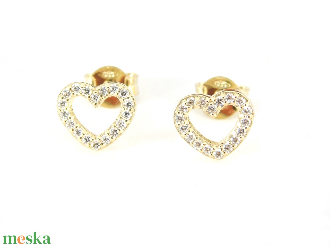 Brill 14 K Arany Szív Fülbevalók Gyémántokkal 0.20 Ct - ékszer - fülbevaló - pötty fülbevaló - Meska.hu Brill 14 K Arany Szív Fülbevalók Gyémántokkal 0.20 Ct - ékszer - fülbevaló - pötty fülbevaló - Meska.hu