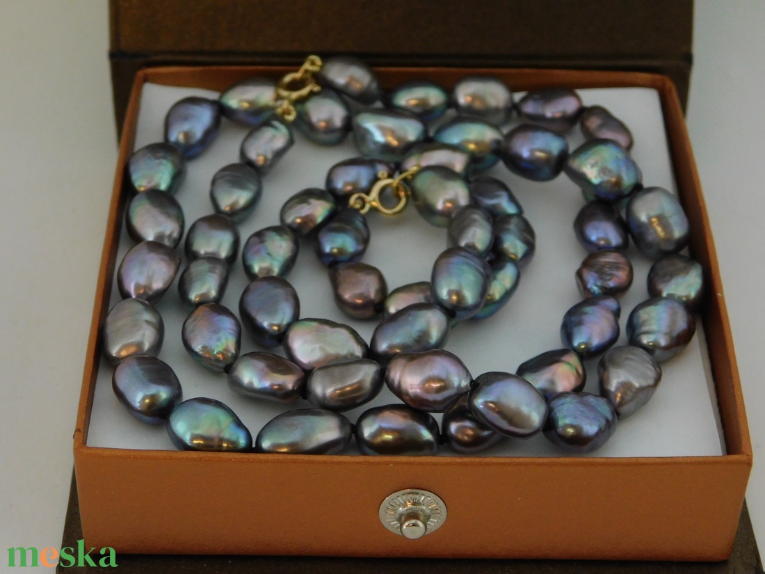 Gyöngyház Fekete/Multikolor Barokk Gyöngy Nyaklánc És Karkötő Szett 14 K Arany 10 mm-es Gyöngyökkel - ékszer - ékszerszett - Meska.hu