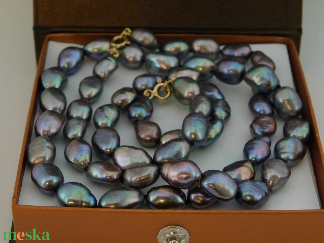 Gyöngyház Fekete/Multikolor Barokk Gyöngy Nyaklánc És Karkötő Szett 14 K Arany 10 mm-es Gyöngyökkel - ékszer - ékszerszett - Meska.hu