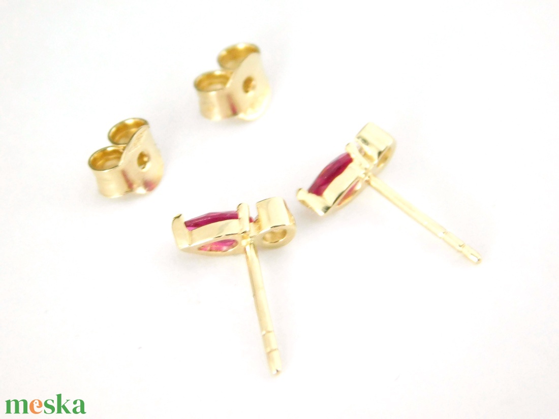 14 K Arany Szép Csinos Köves Fülbevalók - ékszer - fülbevaló - pötty fülbevaló - Meska.hu