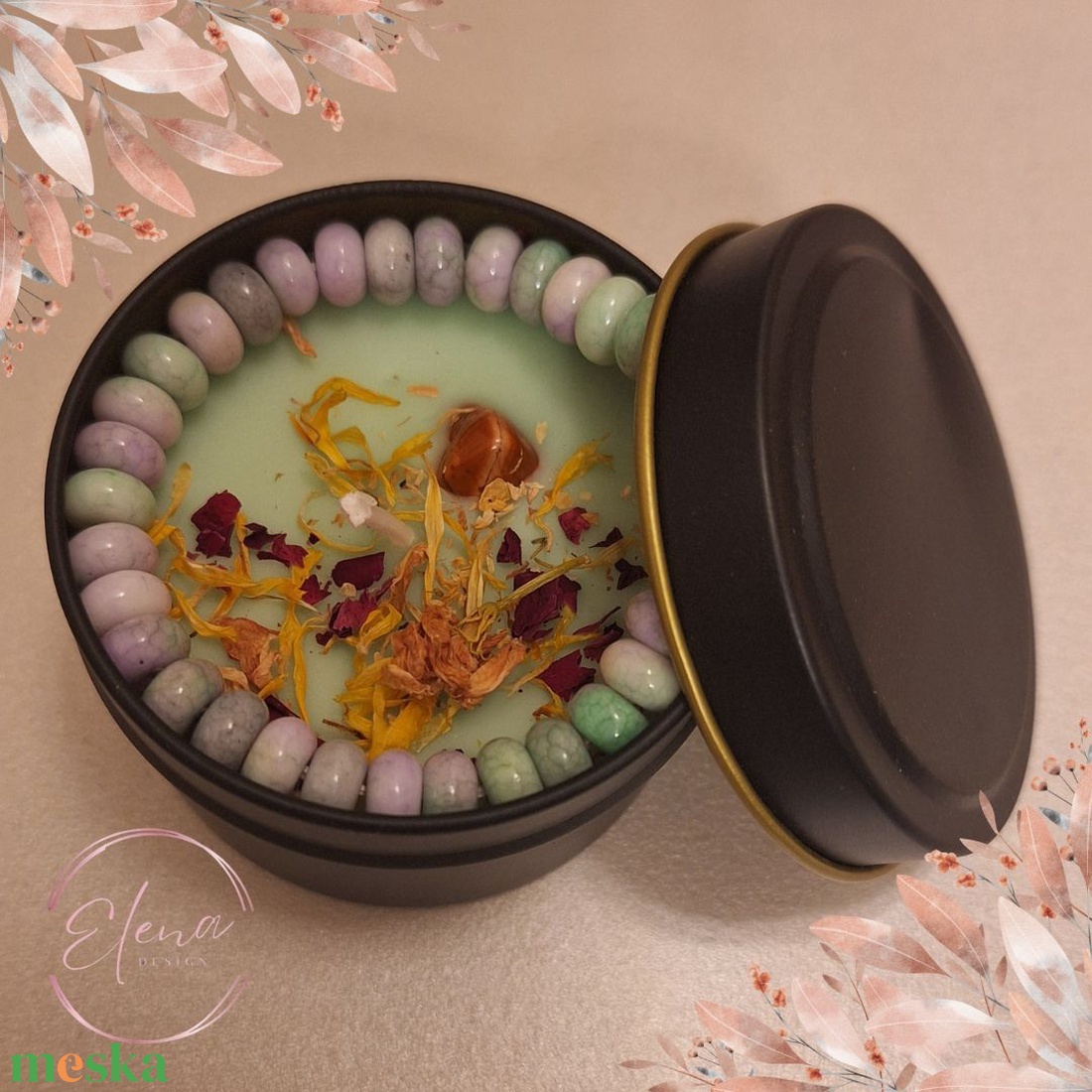 Fenyőliget - cédrus illatú szója gyertya Achát ásványkarkötővel - karácsony - karácsonyi lakásdekoráció - karácsonyi illatgyertya, mécses - Meska.hu